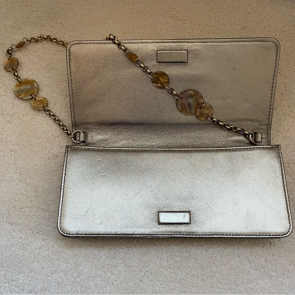 Ann Taylor Leather Handbag/Clutch Gold Chain With Mother Of Pearl Discs - Picture 4 of 15